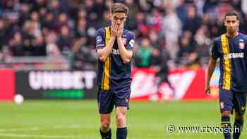 Rots furieus na nederlaag van FC Twente bij Ajax: "Het is een schande"