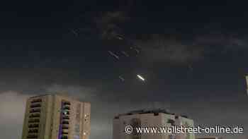 Iran attackiert Israel: Eskalation im Nahen Osten: Geht der Ölpreis jetzt durch die Decke?