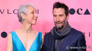 Verliebter Pärchenauftritt: Keanu Reeves und Alexandra Grant ziehen Blicke auf sich