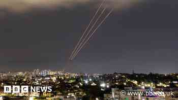 FM condemns attack on Israel and repeats ceasefire call