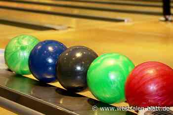 Unbekannte brechen in Bowling-Center in Schloß Neuhaus ein