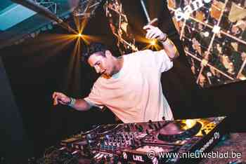 Dj Sandéro (26) keert terug naar waar het allemaal begon en nodigt nu zelf zijn collega’s uit