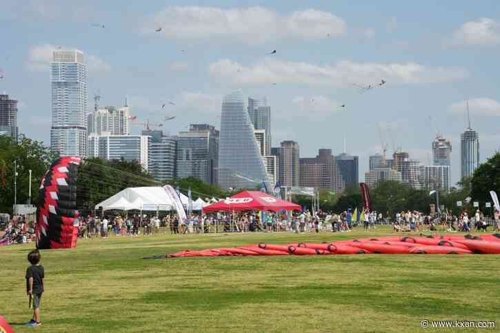 Austin kite fest flies high at Zilker Park