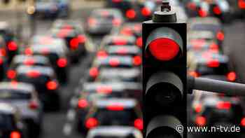 Experten fordern mehr Einsatz: Verkehr stößt weit mehr Abgase aus als erlaubt