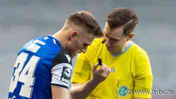 "Dann wirst du sterben!": 22-Jähriger soll Schiri mit dem Tode gedroht haben