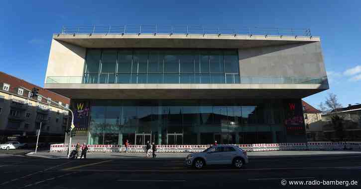 Würzburger Theaterintendant kündigt Rückzug an