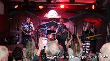 Konzert in Gifhorn: Rattles-Gitarrist liegt im Krankenhaus