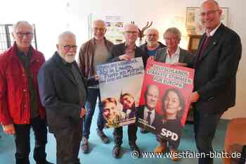 Ingo Stucke besichtigt den Löhner Bahnhof
