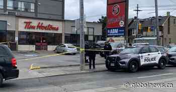 Man accused of stabbing Toronto police officer faces attempted murder charges