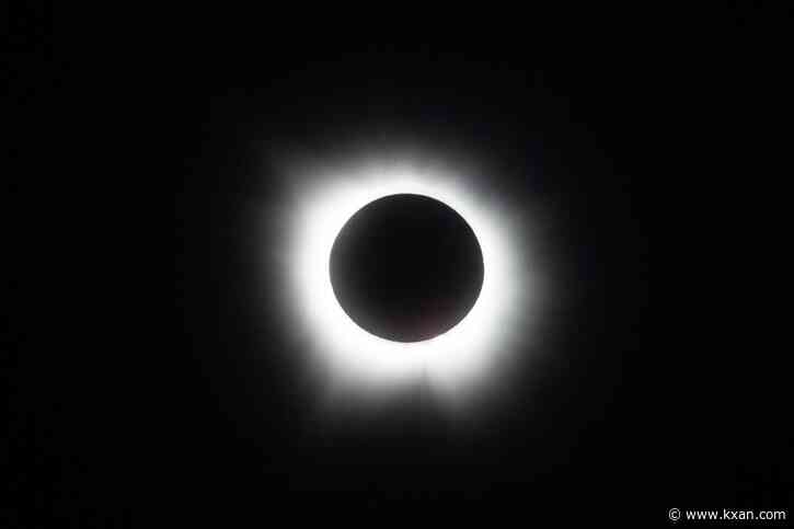 PHOTOS: Re-experience the spectacle of the total solar eclipse across Central Texas