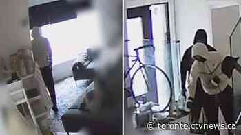 Video shows armed home invasion in Markham, 2 suspects charged