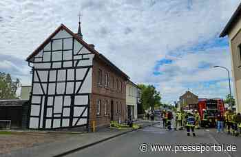 FW Wachtberg: Gebäudebrand in Wachtberg-Adendorf