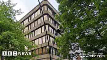 Business school to open in city centre