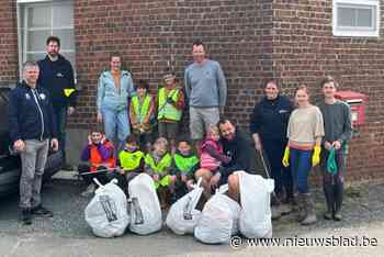 Buurtcomité Kwakenbeek ruimt zwerfvuil op