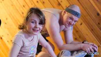Sask. man training for half Ironman triathlon while battling Stage 4 cancer