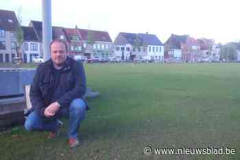 Plein wordt gedeeltelijk heraangelegd: “Kiosk staat momenteel in een put”