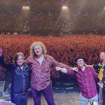 Zingende kroegbaas Toon met CCR-tribute vier keer in uitverkocht Ziggo Dome: 'Overweldigende ervaring'