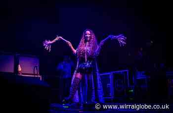 REVIEW: Happy Mondays / Inspiral Carpets @ Liverpool Mountford Hall