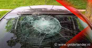 Kapotgeslagen autoruiten • Openluchttheater van Ede is populair