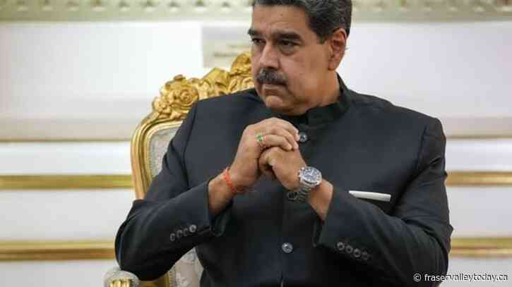 Venezuela closes embassy in Ecuador to protest raid on Mexican embassy there