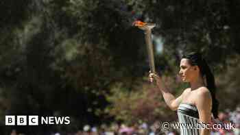 Cloudy skies stop sun sparking Olympic torch journey