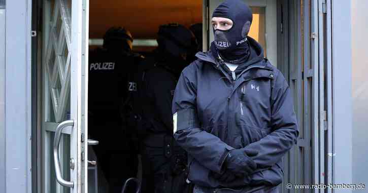 Durchsuchungen wegen möglicher Drogenkriminalität