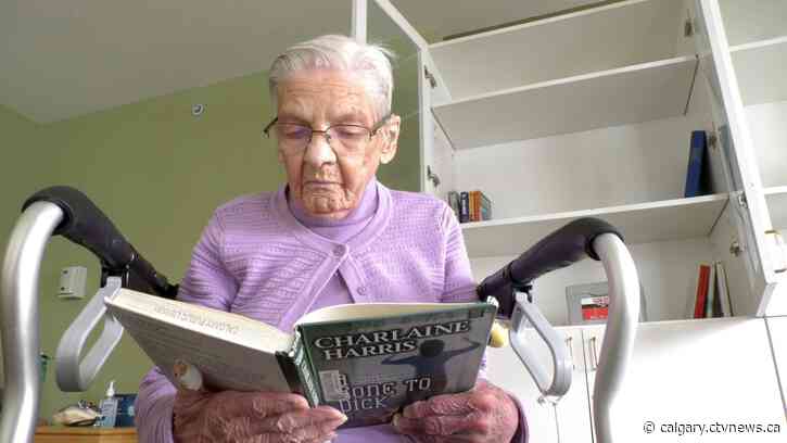 96-year-old volunteer among those celebrated by Calgary Public Library