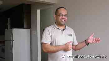 Saskatoon exterminator says cockroaches live 'everywhere you go'