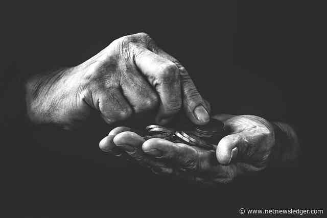 Canadians are getting poorer at an alarming rate