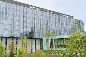 St. Louis mom charged after police say she had 8-year-old drive while she was passed out