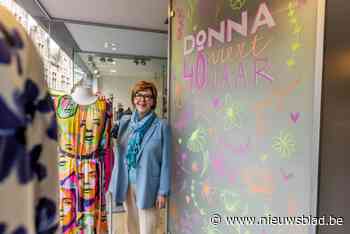 Boetiek Donna blaast 40 kaarsjes uit: “Dat we nog jaren zo kunnen blijven verder doen”