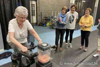 Meerhoutse 55-plussers trappen voor een sapje: “Smoothie smaakt eens zo goed omdat we ervoor gewerkt hebben”