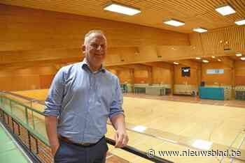 Sporthal krijgt led-verlichting en nieuwe tegels in de douches
