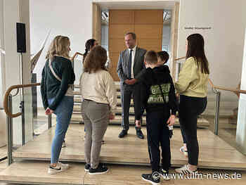 Klasse 5 der Bodelschwingh-Schule zu Gast im Ulmer Rathaus