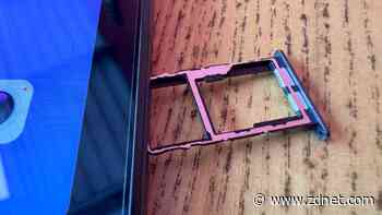 Criminals want to pay T-Mobile and Verizon staff for SIM swaps. Here's what you need to know