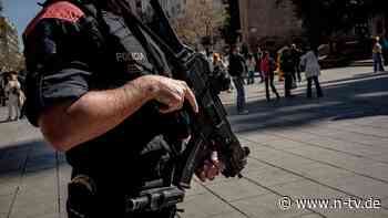 Peter Neumann im Interview: "Für den IS ist Russland und der Westen gleichermaßen der Feind"