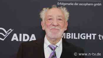 "Recht auf Meinungsfreiheit": Hallervorden sieht in Gaza-Gedicht keinen Antisemitismus