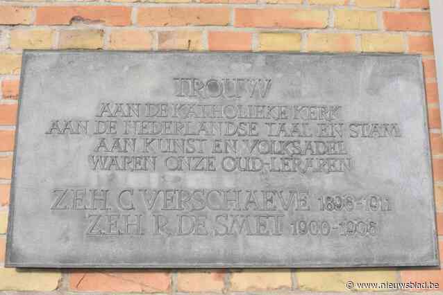 Gedenkplaat Cyriel Verschaeve terughangen of niet? “De meningen zijn enorm verdeeld in Tielt”