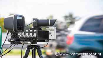 Zo gaat dat een flitsmarathon: laserguns in de aanslag en schieten maar