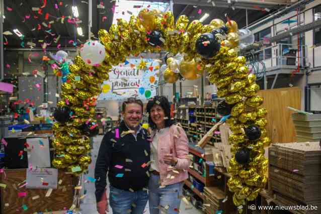 Echtpaar Claudine en Christiaan gaan samen op pensioen na carrière in zelfde bedrijf: “We doen alles samen, ze noemen ons Nicole en Hugo”