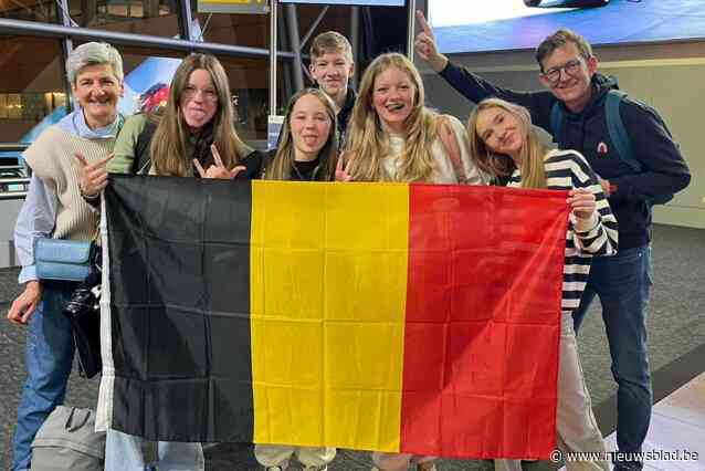 Vijf leerlingen DvM Humaniora brengen week door op Azoren met leeftijdsgenoten van overal in Europa