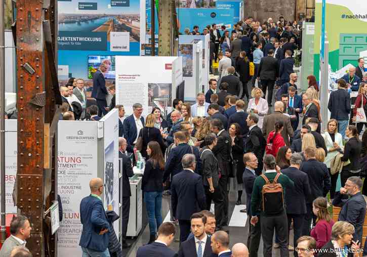 Blick nach vorne
 - Polis Convention 2024 in Düsseldorf