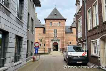 Man (56) deelt aan schoolpoort kopstoot uit aan ex-vrouw: voorwaardelijke celstraf van vier jaar