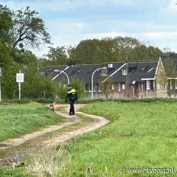 112 Nieuws: Klopjacht op overvaller in Holten