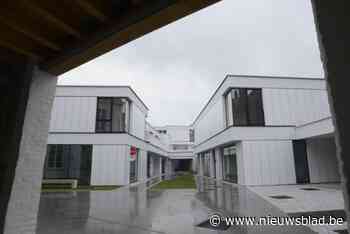 Poetsvrouw besteelt vijf bejaarden in assistentieflats: 70 uur werkstraf