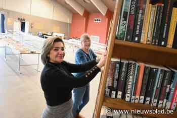 Goed draaiende bib verkoopt duizenden boeken en andere materialen aan spotprijzen
