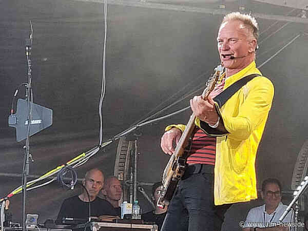 Viele Topstars auf der Seebühne und im Casino beim 58. Montreux Jazz Festival