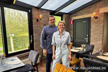 Anissa (36) en Kristof (42) ruilen café De Beiaard voor brasserie deVos: “We kozen een naam met een knipoog naar het verleden”