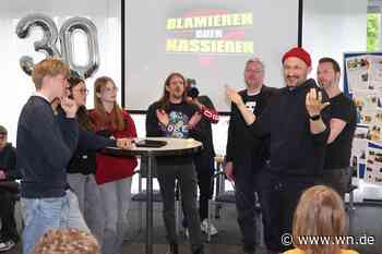 „Punkrock ist mir zu schrabbelig“: Donots stellen sich Schüler-Fragen