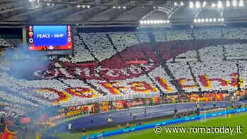 Roma-Milan: "Il tuo nome è la nostra bandiera", la coreografia della Curva Sud per Antonio De Falchi